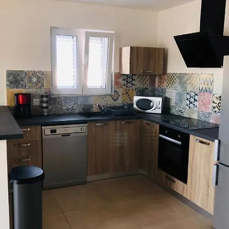 A Suara Linda-2 By Interhome Apartman Ghisonaccia