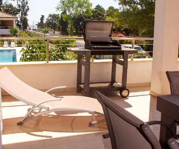 A Suara Linda-2 By Interhome *